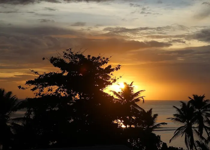 Chalet Surfers Self Catering *