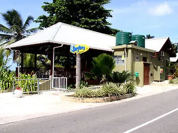 Chalet Surfers Self Catering *