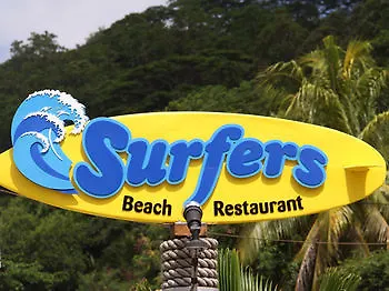 Surfers Self Catering Chalet Takamaka