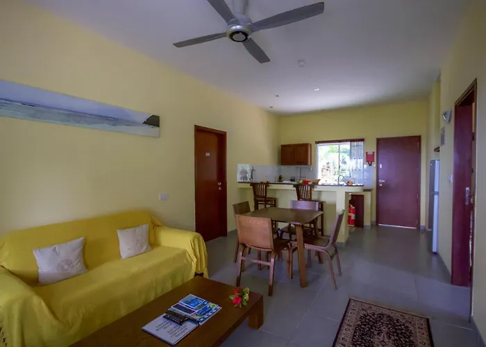 Chalet Surfers Self Catering